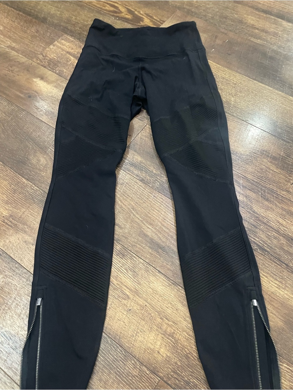 Athleta Black Ribbed High-Waist Leggings with Ankle Zips